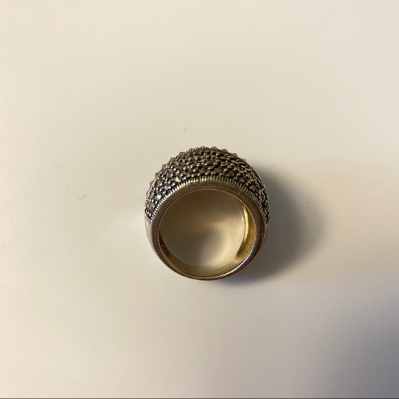 Stylish 925 Silver pavé crystal dome ring SZ 7.5 - Picture 2 of 4